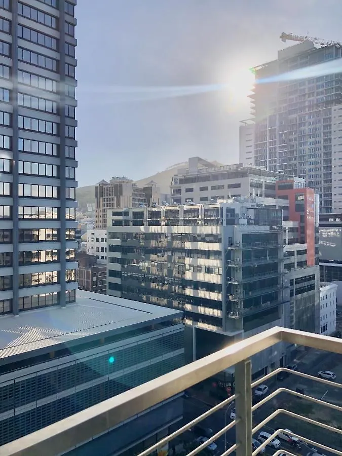 Icon Self Catering Apartment In Cape Town Near Waterfront And Cticc