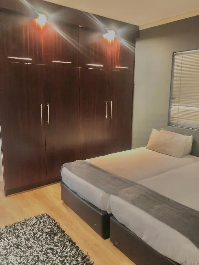 Icon Self Catering Apartment In Cape Town Near Waterfront And Cticc 0*,